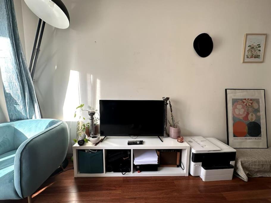 Appartement Lumineux Avec Balcon Levallois-Perret Eksteriør bilde